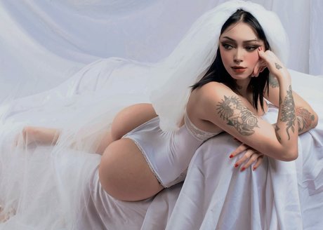 abru shaddix nudes star pics