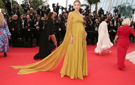 Karlie Kloss high quality actress image