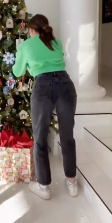 Merrell Twins pornstar exclusive image