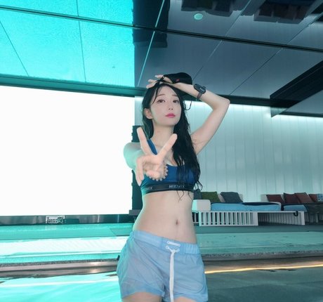 magenta62 star sexy galleries