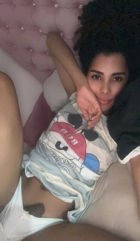 Chloe Chantelle nudes actress photos