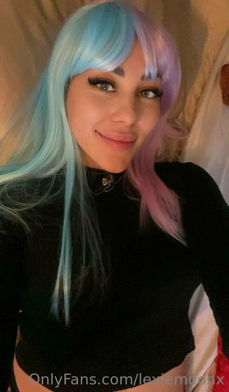 lexiemoonx pornstar erotic photos