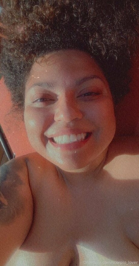 hot lips hd pornstar img