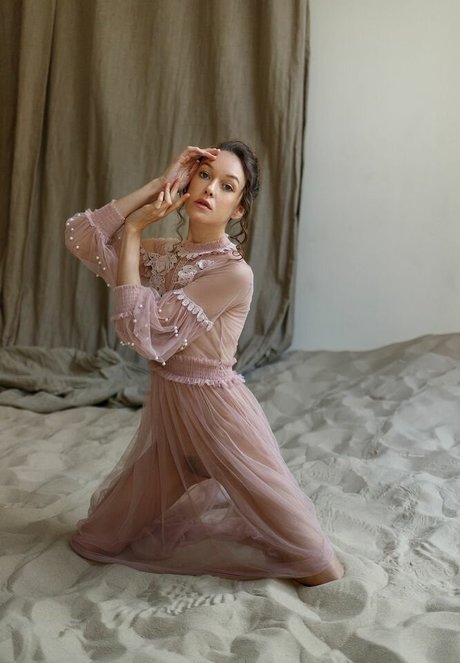 Galina Zhizhikina model hd photo