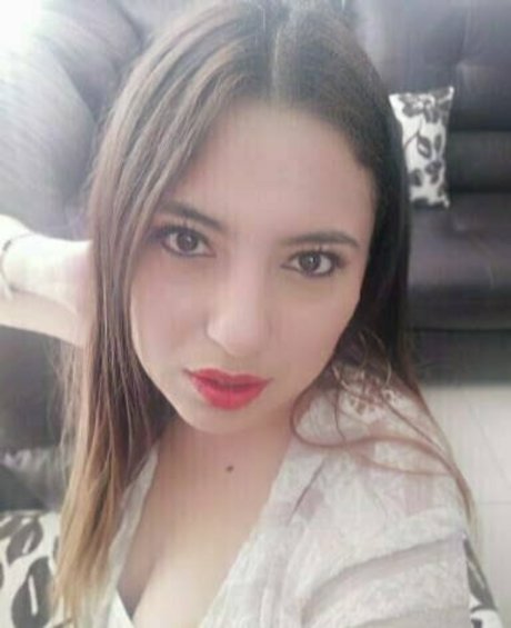 angelb n model perfect image