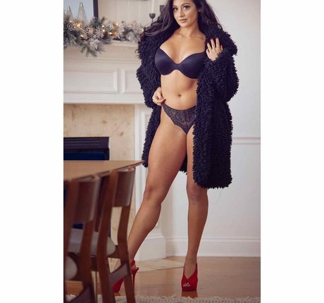 Arianna Grace pornstar free archive