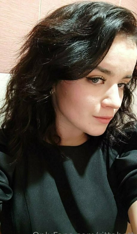 rittahott model porn gallery