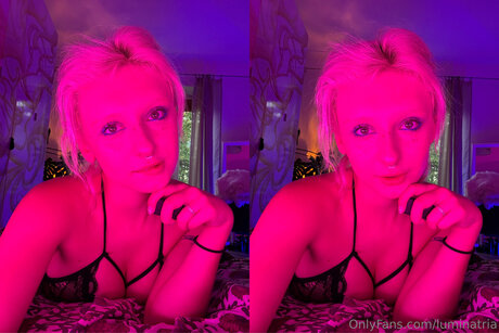 Luminatria nude model pic