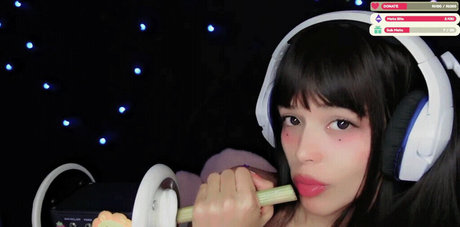 CristalU__U model sexy photo