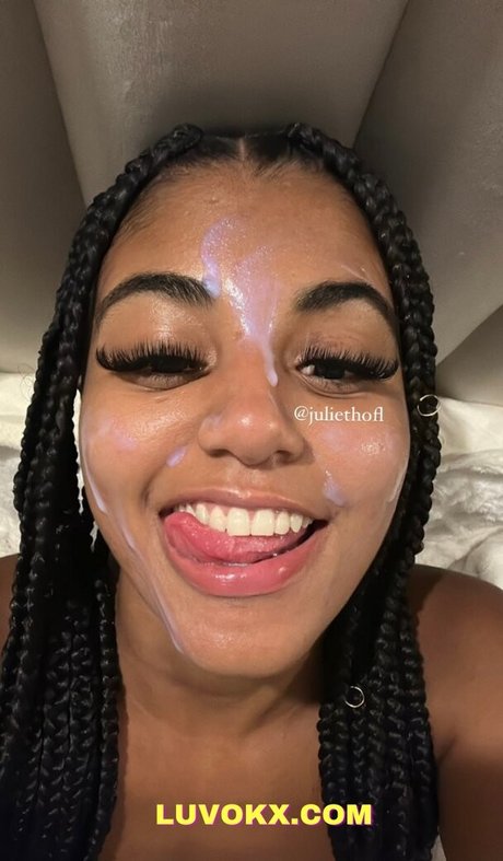 Juliethofl naked pornstar picture