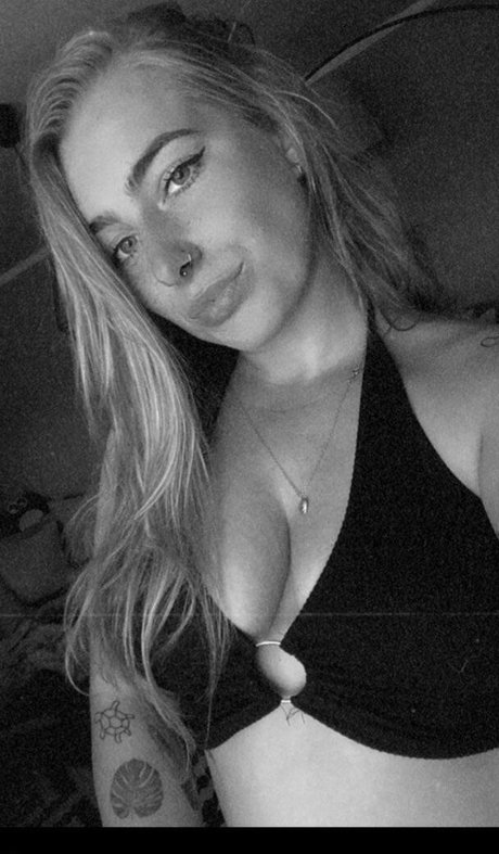 Blondinbelka pornstar art archive