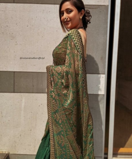 Roma Varadkar art actress pictures