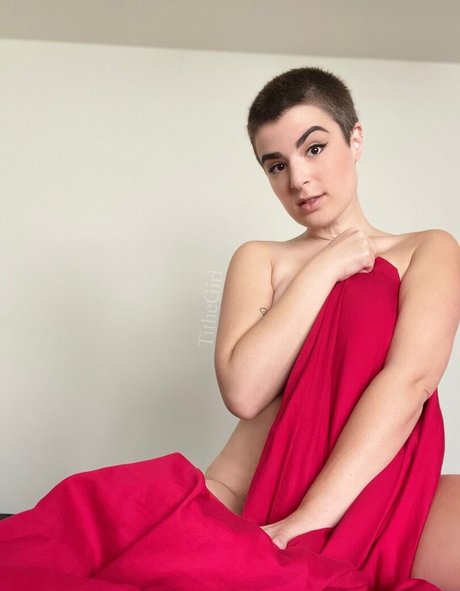 tithegirl pretty star pic