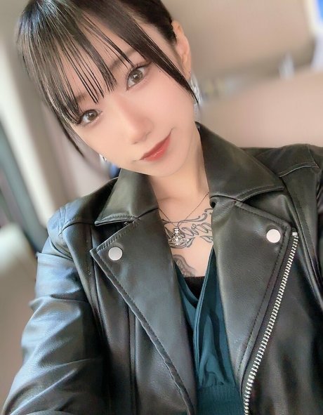 Yuuki Hiiragi star exclusive pictures