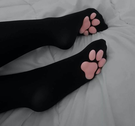 Porcelain Ghoul hot model images