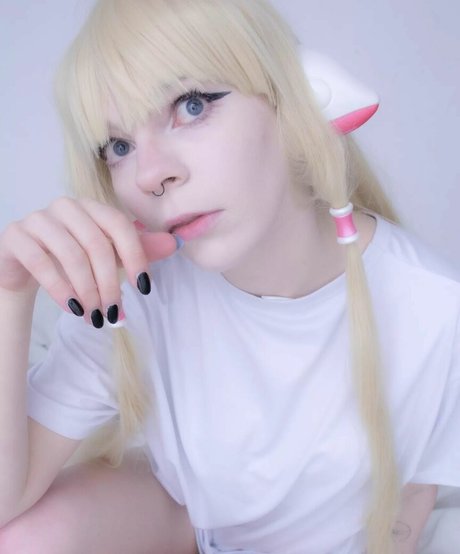 Porcelain Ghoul pornstar nudes images