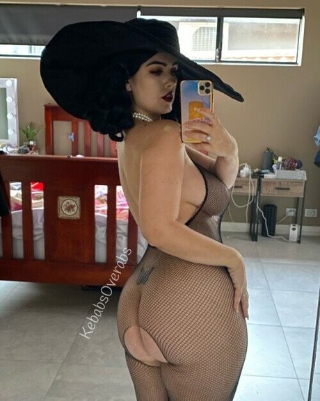 Lady Dimitrescu pornstar beautiful archive