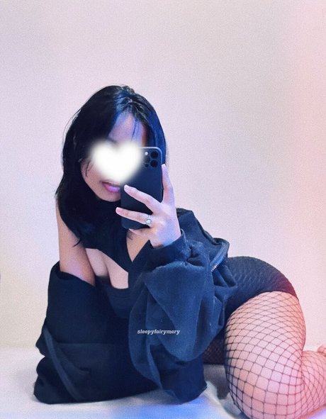 SleepyFairyMary sexy star pictures