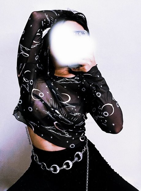 SleepyFairyMary model erotic pictures