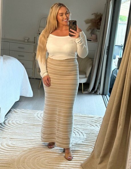 Nora Davis star erotic photo