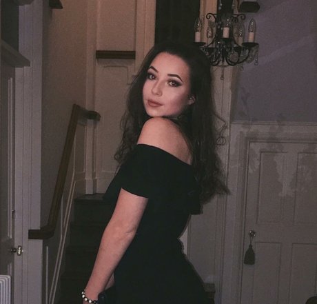 Lydia Harrison nude actress archive