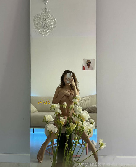 virgin onlyfans free nude archive