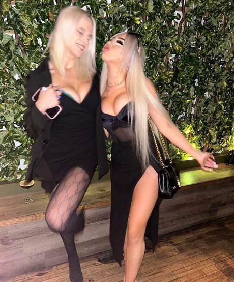 Monet Fisher hd pornstar pics