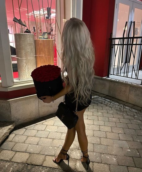 Monet Fisher star adult image