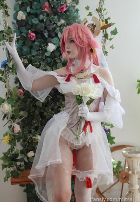 mitsarin hd pornstar pictures