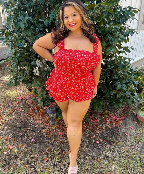 Brittney Lynn Vozar exclusive actress gallery