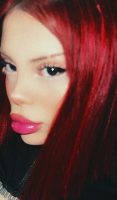 Yeahm8r Yamur Temiz_ perfect pornstar photo