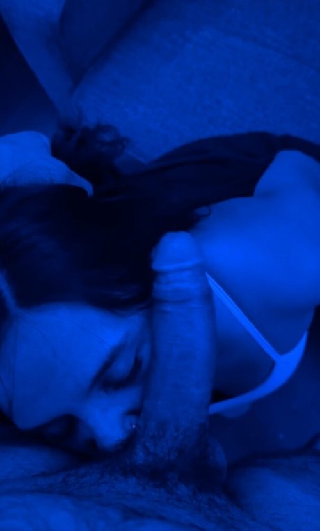 poutybabyt star adult photo