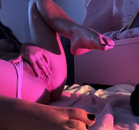 amritnicole_ model nice galleries