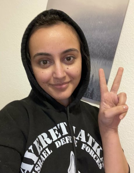 Yasmeena Ali star adult photo