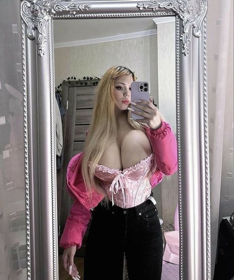 kitty kett model art pic