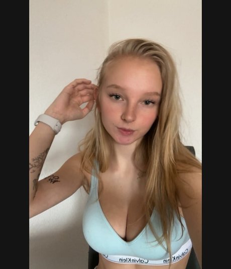 blonde vivi sexy pornstar archive