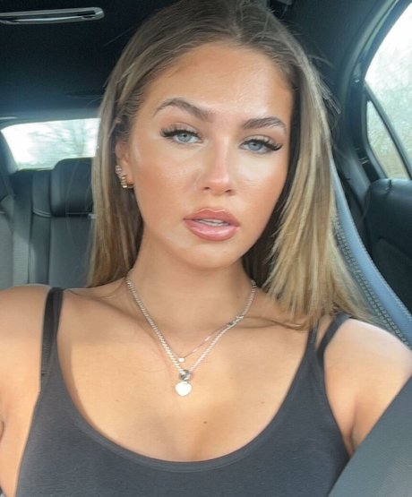 lara giorr nudes pornstar gallery