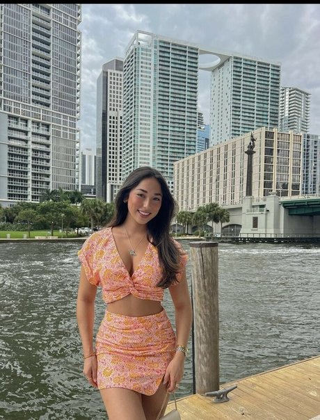 Nikki Cheng model best photos