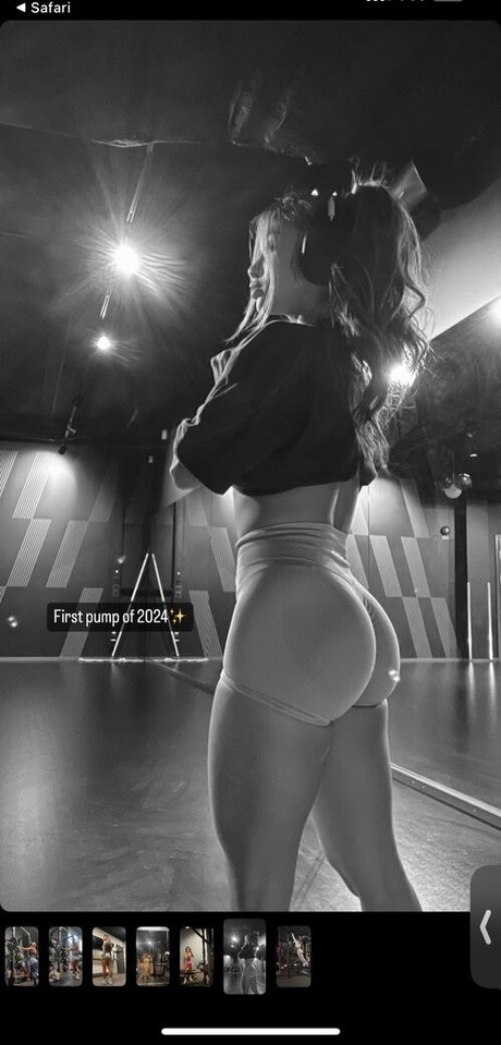 theaphysique pornstar hot images