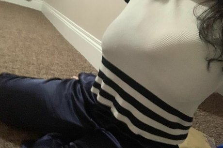 Desi Aurora naked pornstar archive