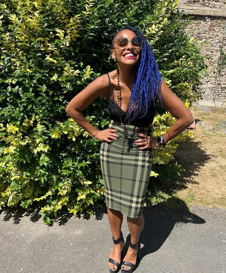 Lucy Hedges erotic model photos