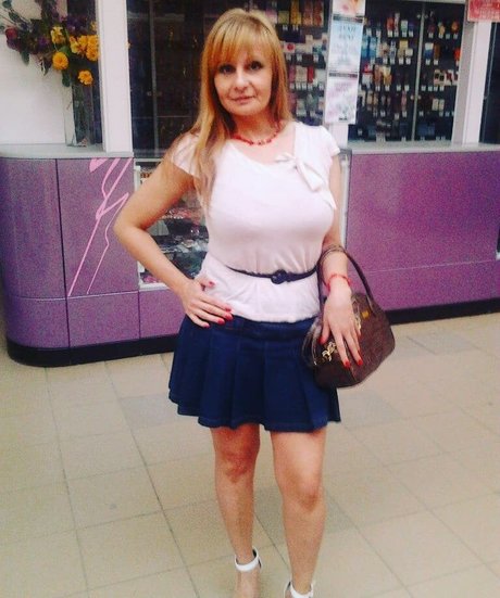 Alina Ottis hot star photo