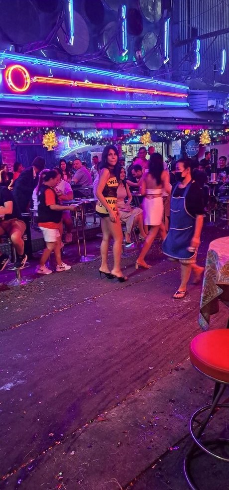 adultinghard naked star pictures