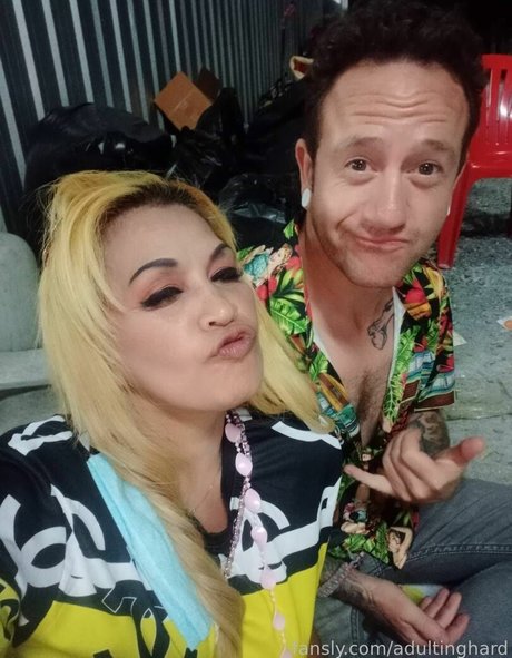 adultinghard model hot photos