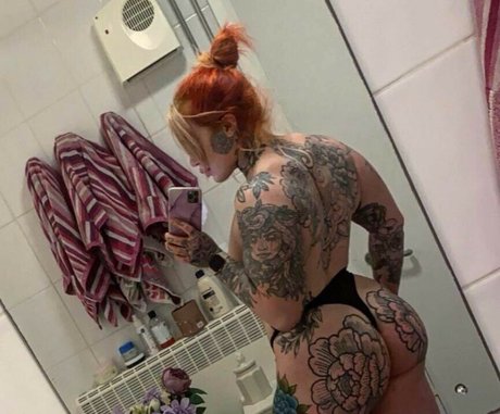 metalbubsxo pornstar naked img