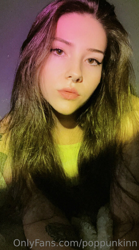 poppunkinn adult actress galleries