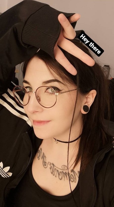 Saruei model nice pics