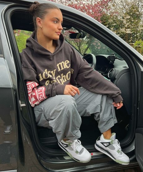 MIA GREEN sexy actress archive