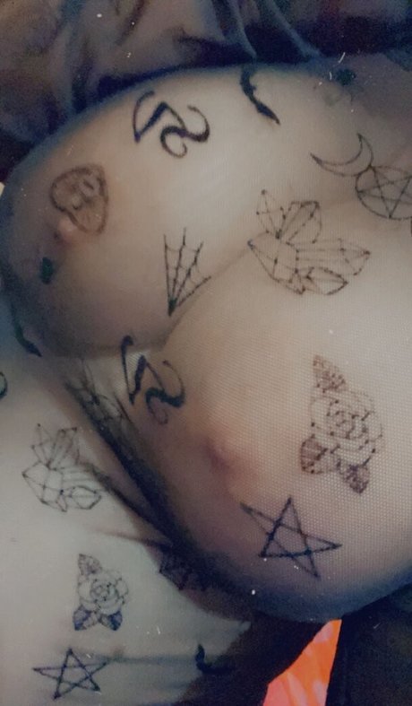 LittleFoxxy3 star xxx photo