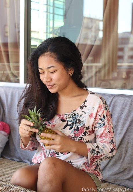 VikaJayIRL nudes pornstar picture